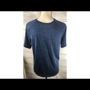 ✨5 for $25 sale✨ champion Athletic Men Shirt